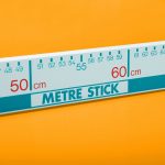 Meter Stab mit 1,5 und 10 cm Einteilung zur Vermessung und Dokumentation von Tatorten.